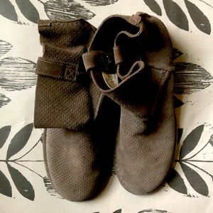 Ugg Boots- Never Worn!